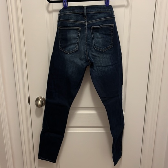 Gap Jeans - Picture 3 of 3